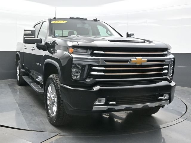 Used 2023 Black Chevrolet High Country image 6