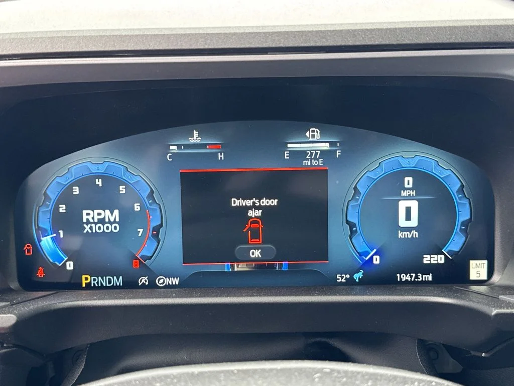 New 2025 Gray Ford Badlands image 26
