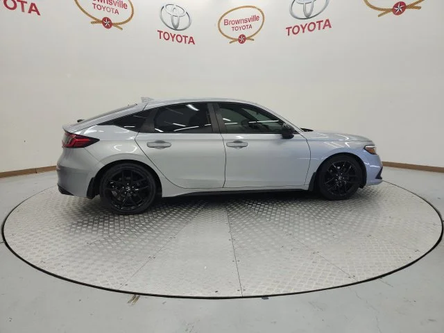 Used 2024  Honda Sport image 3