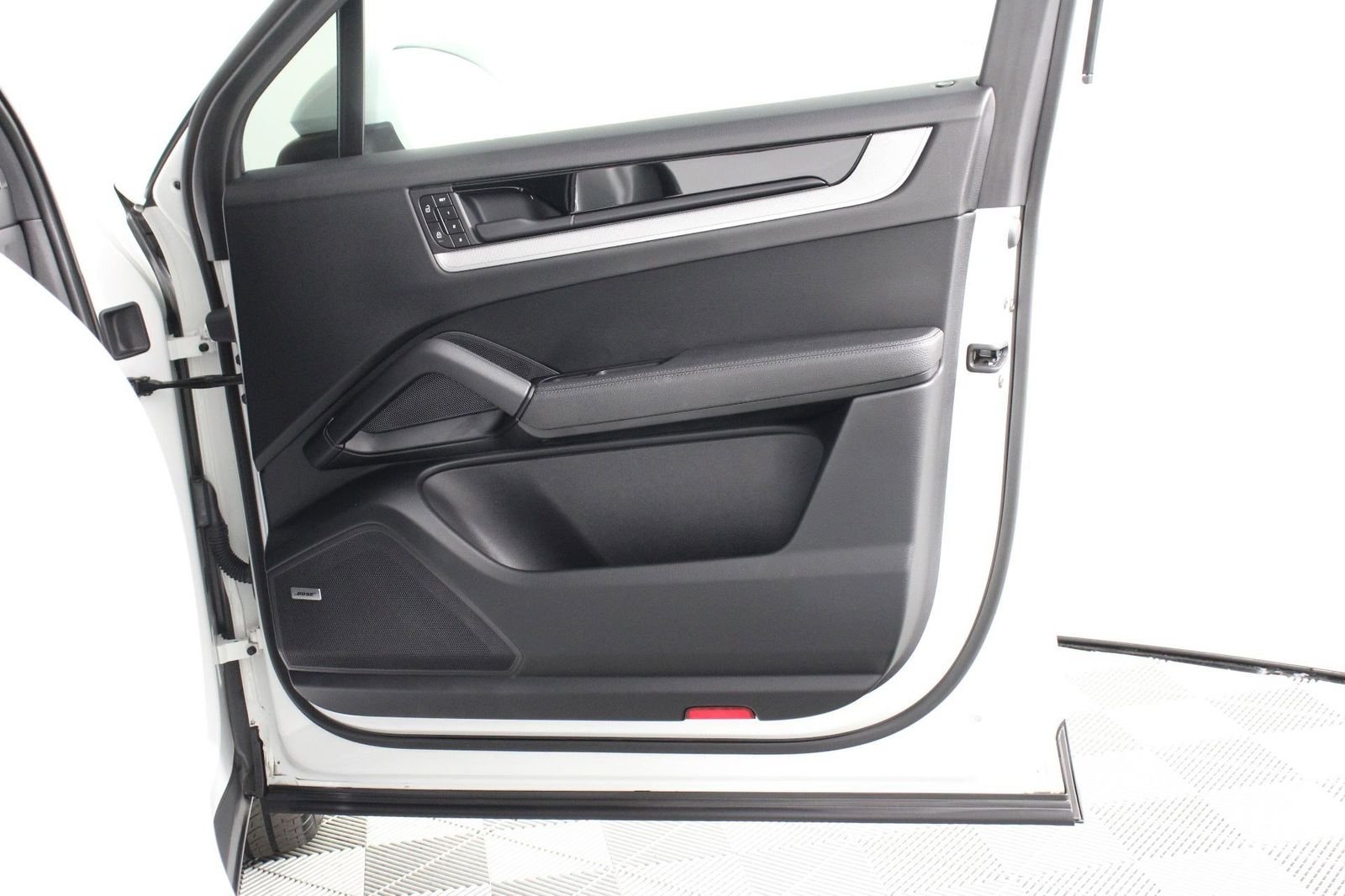 Certified Used 2024 White Porsche  image 23