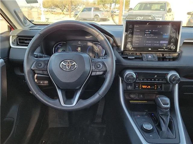 Used 2021 Ruby Flare Pearl Toyota Limited image 9