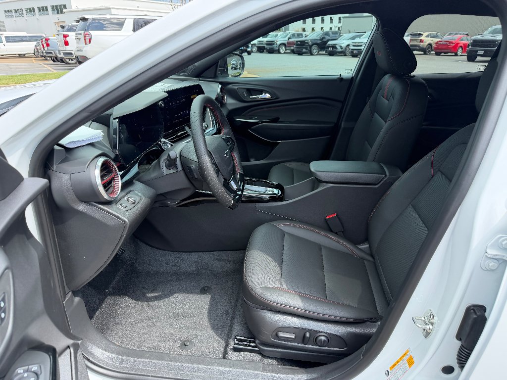 2026 Chevrolet Trax RS - Photo 15