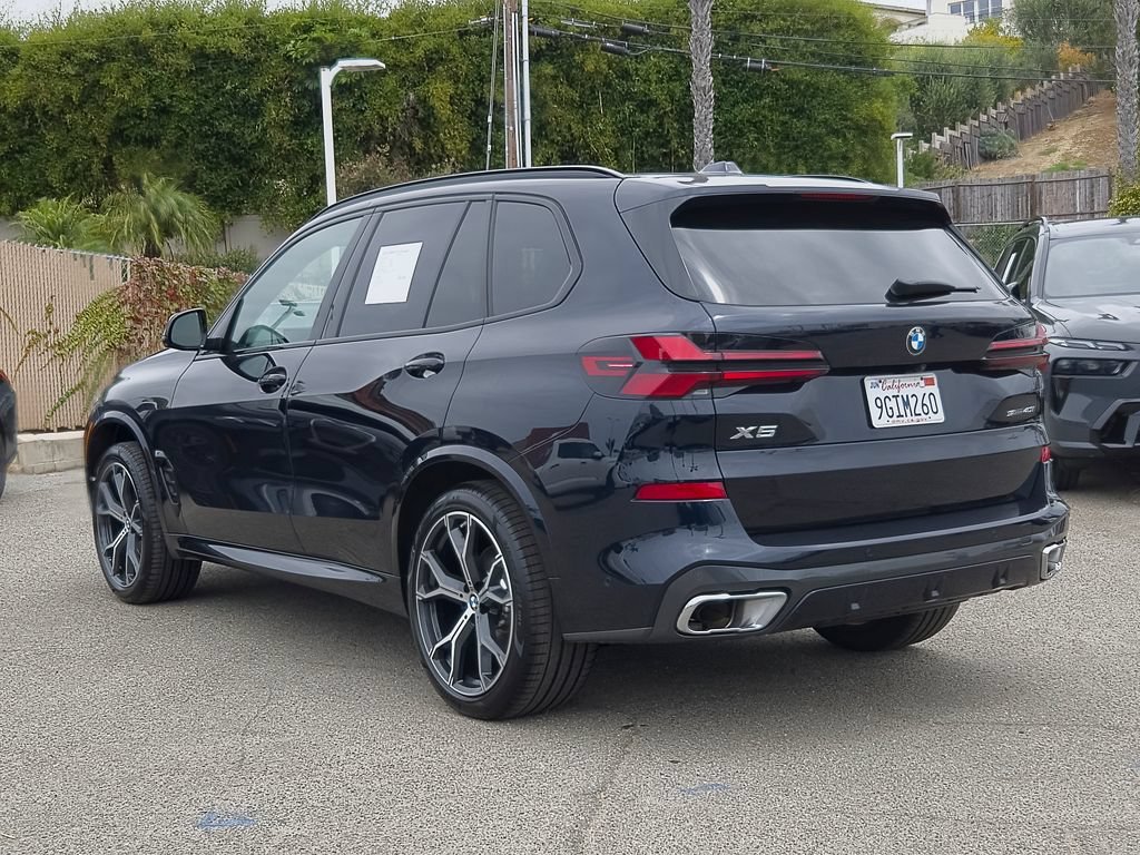 Used 2024 Carbon Black Metallic BMW sDrive40i image 25