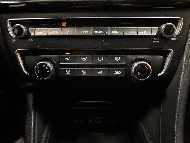 Used 2019 Gray Kia LX image 20