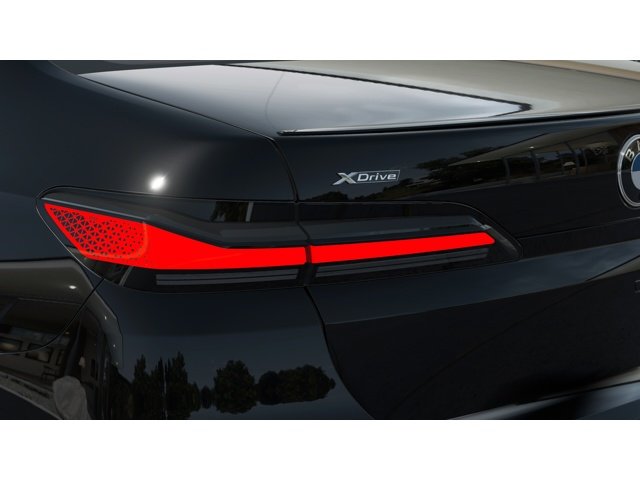 New 2026 Black Sapphire Metallic BMW 740i xDrive image 8