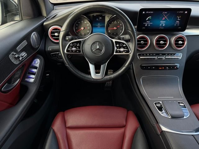 Used 2020  Mercedes-Benz GLC 300 image 11