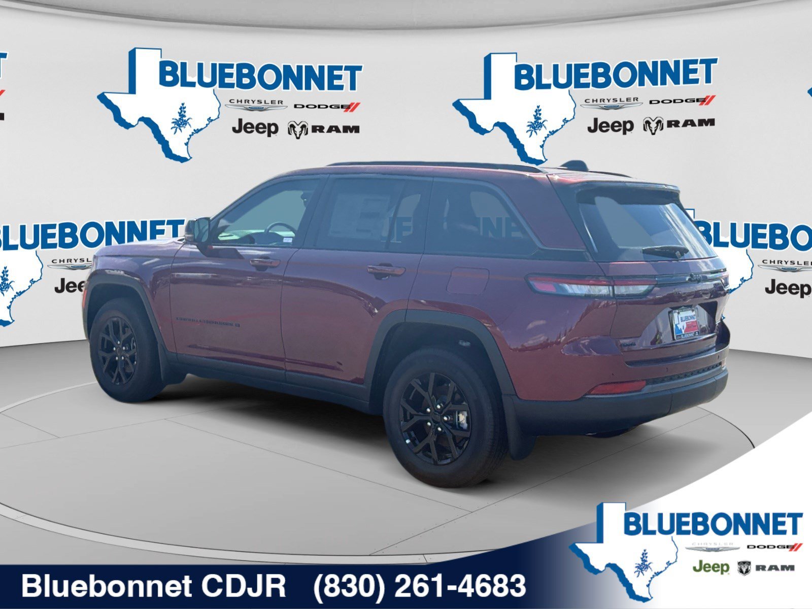 New 2026 Velvet Red Pearl-Coat Exterior Paint Jeep Laredo Altitude image 7