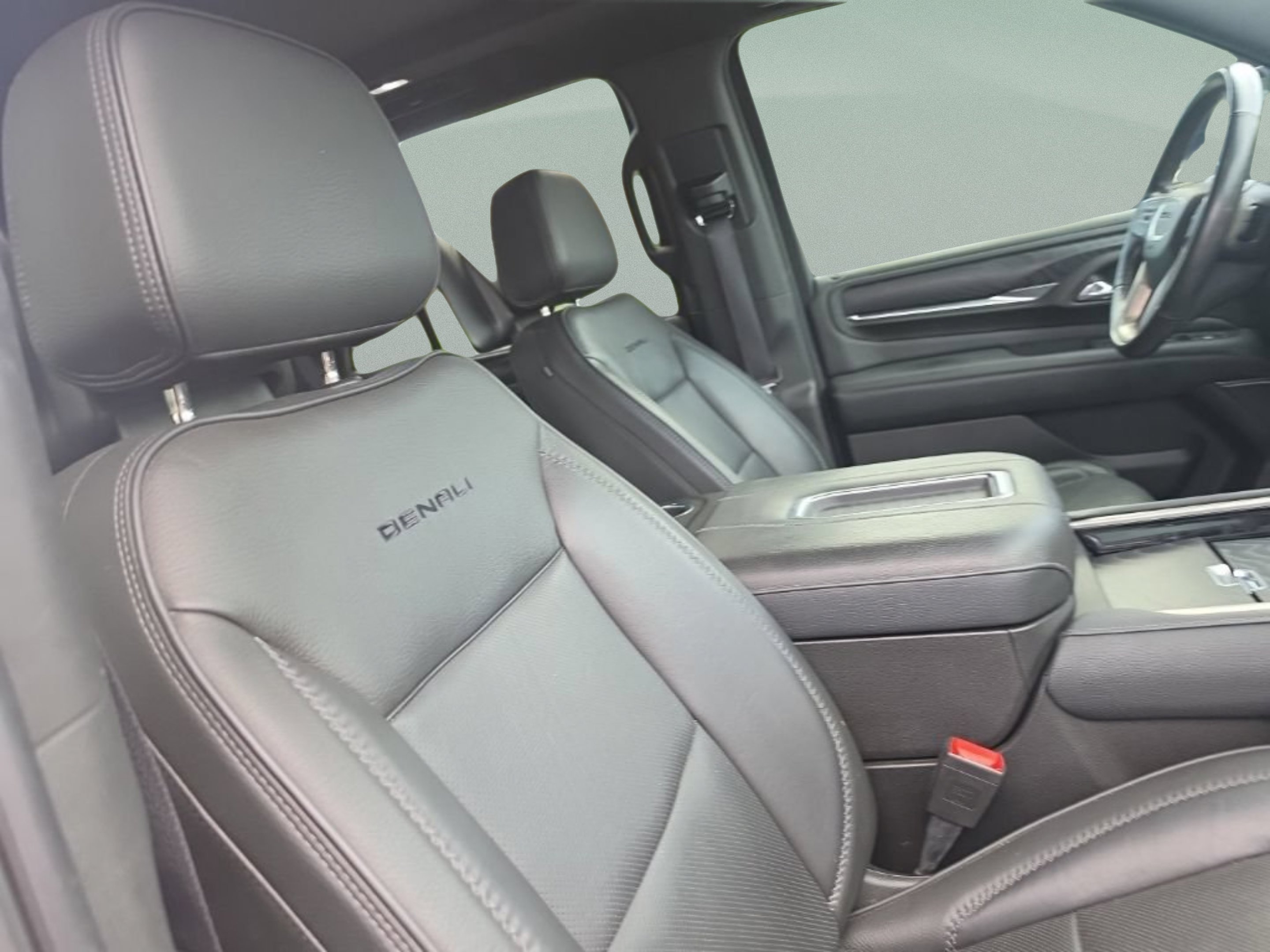 Used 2021 SATIN STEEL METALLIC GMC Denali image 27