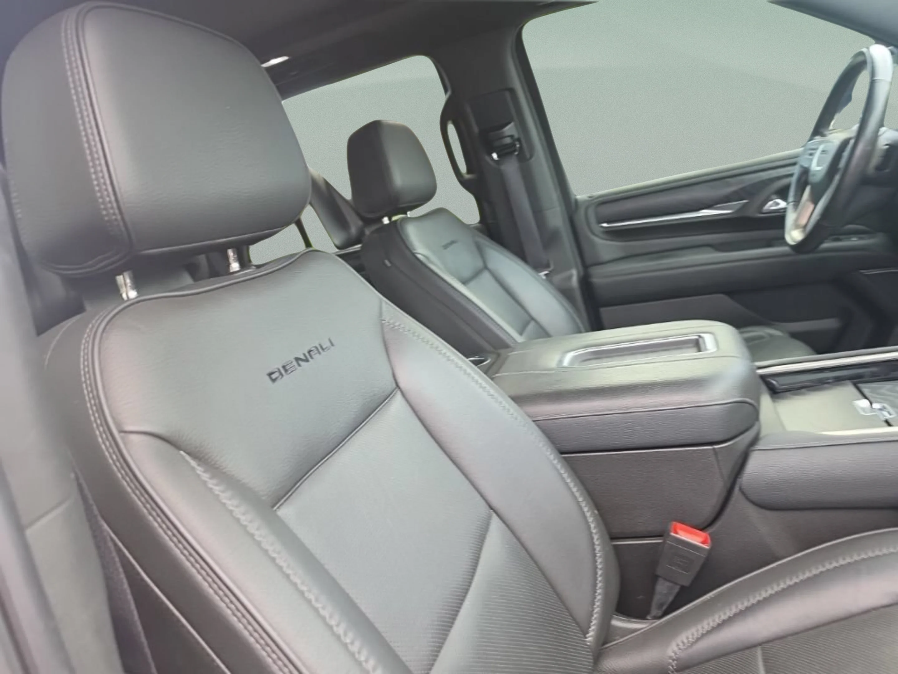 Used 2021 SATIN STEEL METALLIC GMC Denali image 27