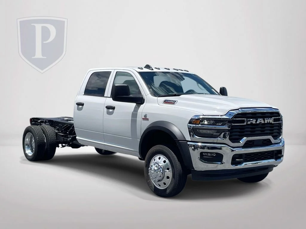 New 2026 Bright White Clearcoat RAM Tradesman image 2