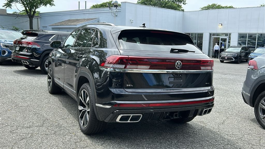 Used 2026 Black Volkswagen 2.0T SEL Premium R-Line image 6