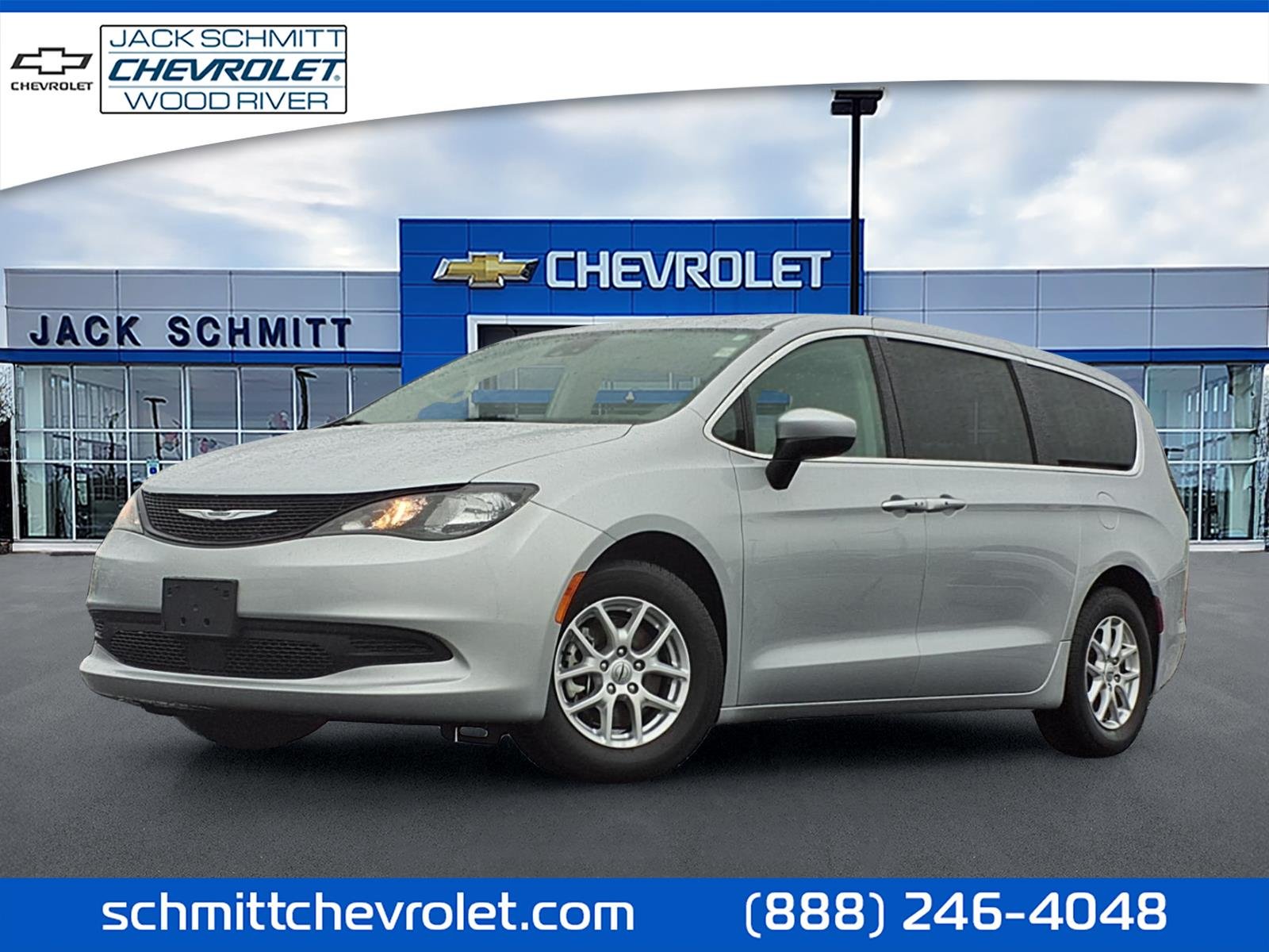 2023 Chrysler Voyager LX