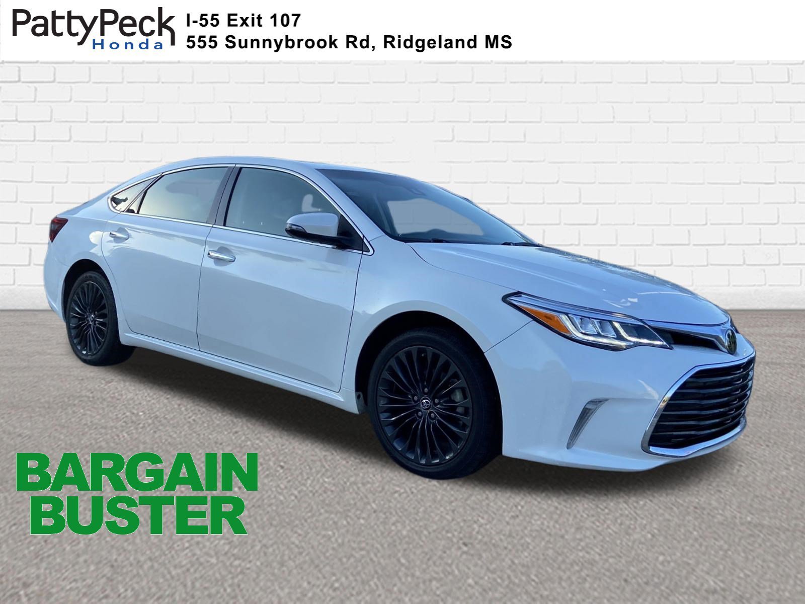 2018 Toyota Avalon XLE Touring's photo