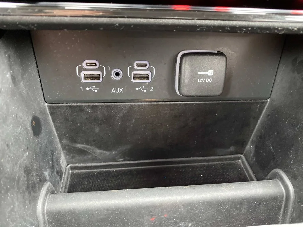 Certified Used 2023 Gray Jeep Limited image 13