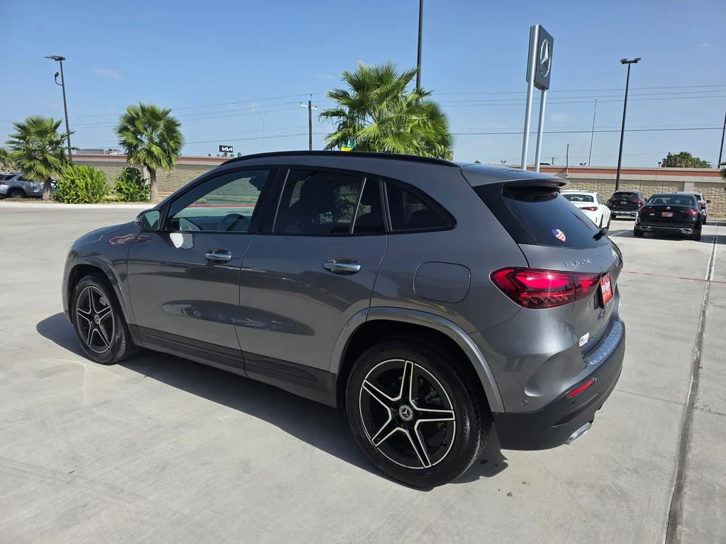 Used 2025 Black Mercedes-Benz GLA 250 image 6