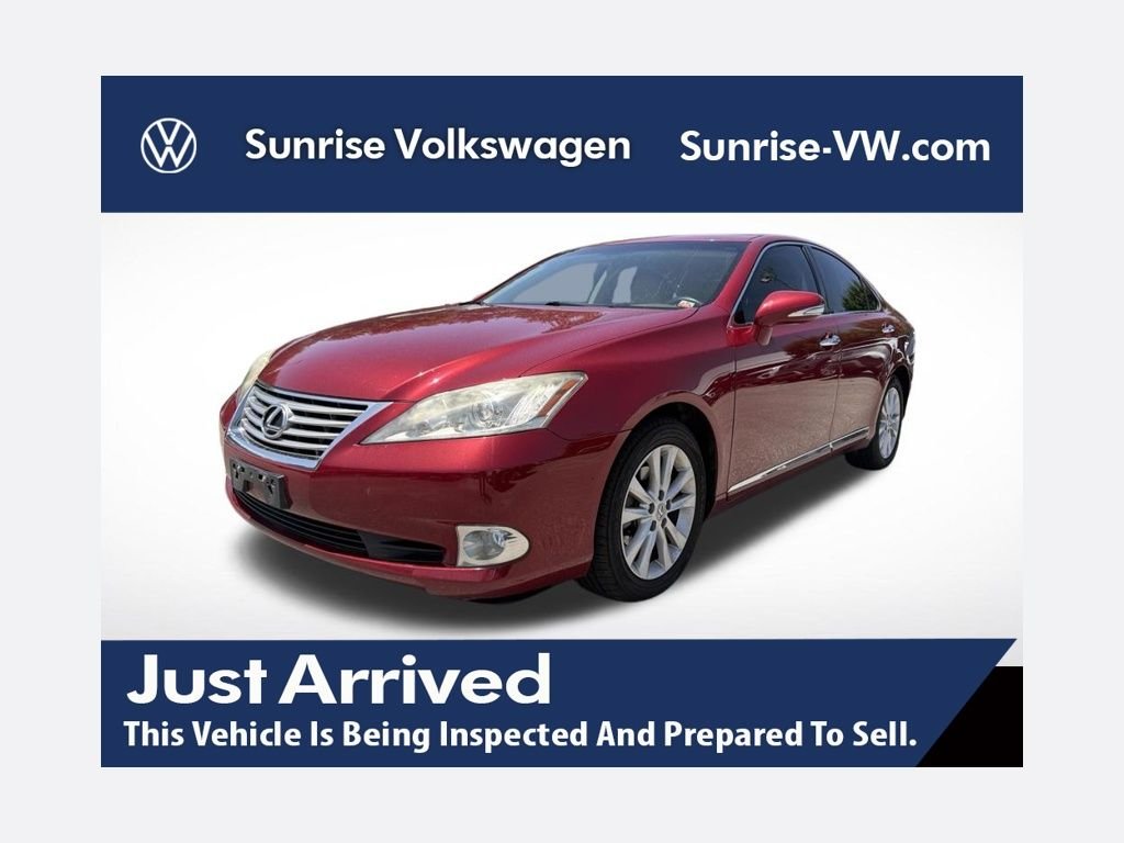 Used 2011 Red Lexus 350 image 1