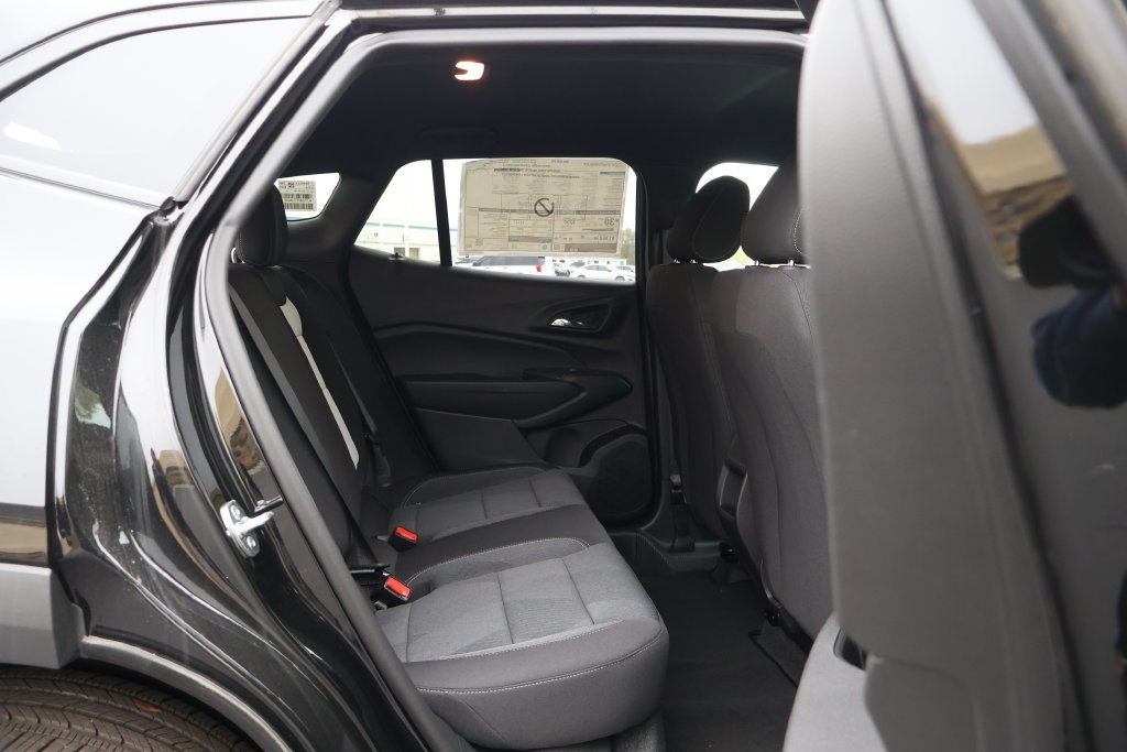 2026 Chevrolet Trax RS - Photo 37