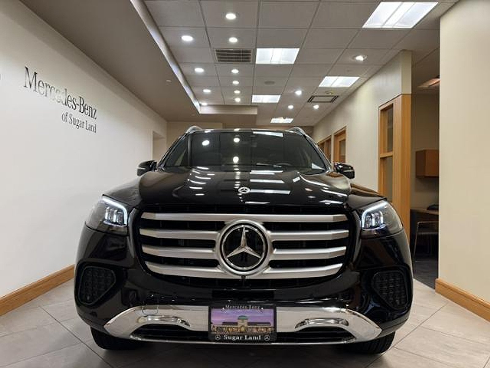 Certified Used 2025 Obsidian Black Metallic Mercedes-Benz GLS 450 image 2