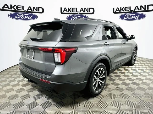New 2026 Ford Explorer ST-Line