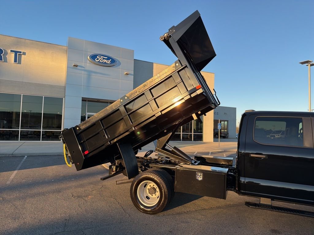 2026 Ford F-350 Super Duty Chassis Cab XL - Photo 10