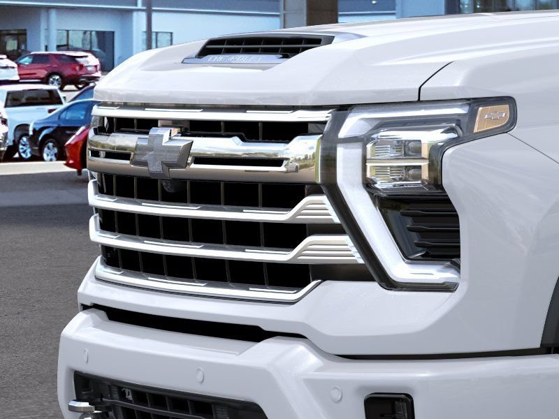 New 2026 Polar White Tricoat Chevrolet High Country image 14