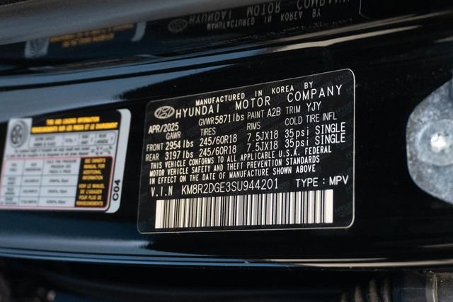 Certified Used 2025 Black Hyundai SEL image 30