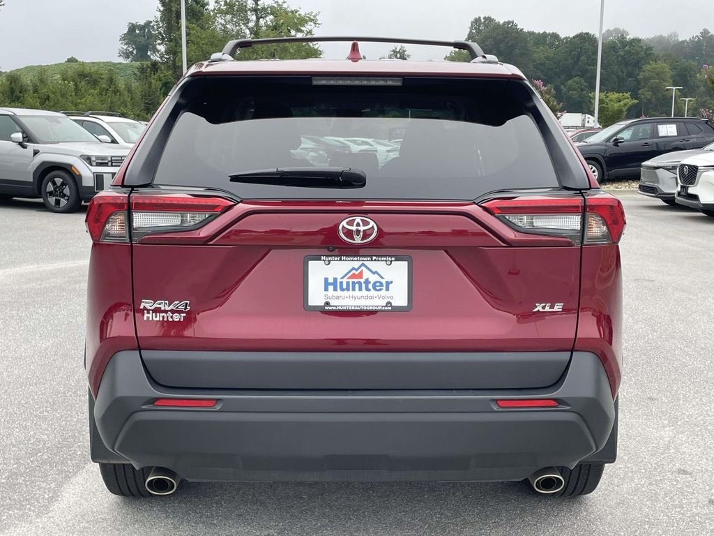 2025 Toyota RAV4 XLE Premium - Photo 27