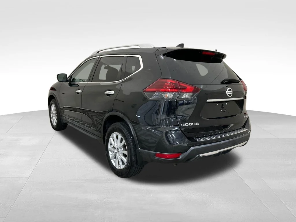 Used 2018 Black Nissan SV image 3