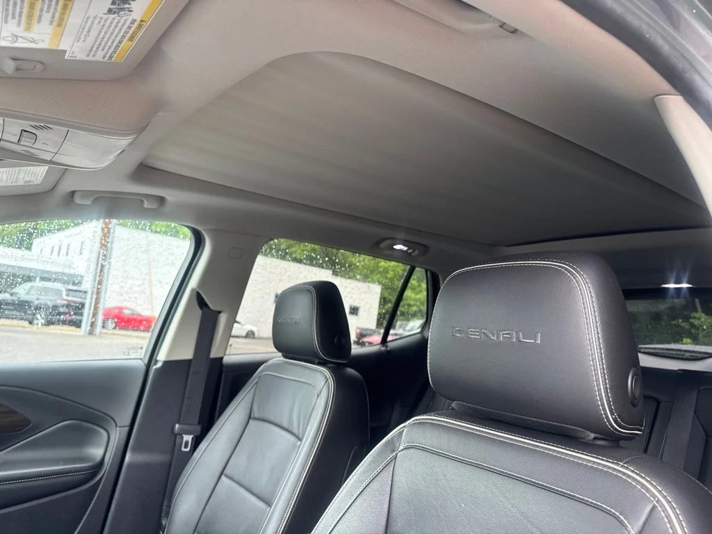 Used 2019 Gray GMC Denali image 18