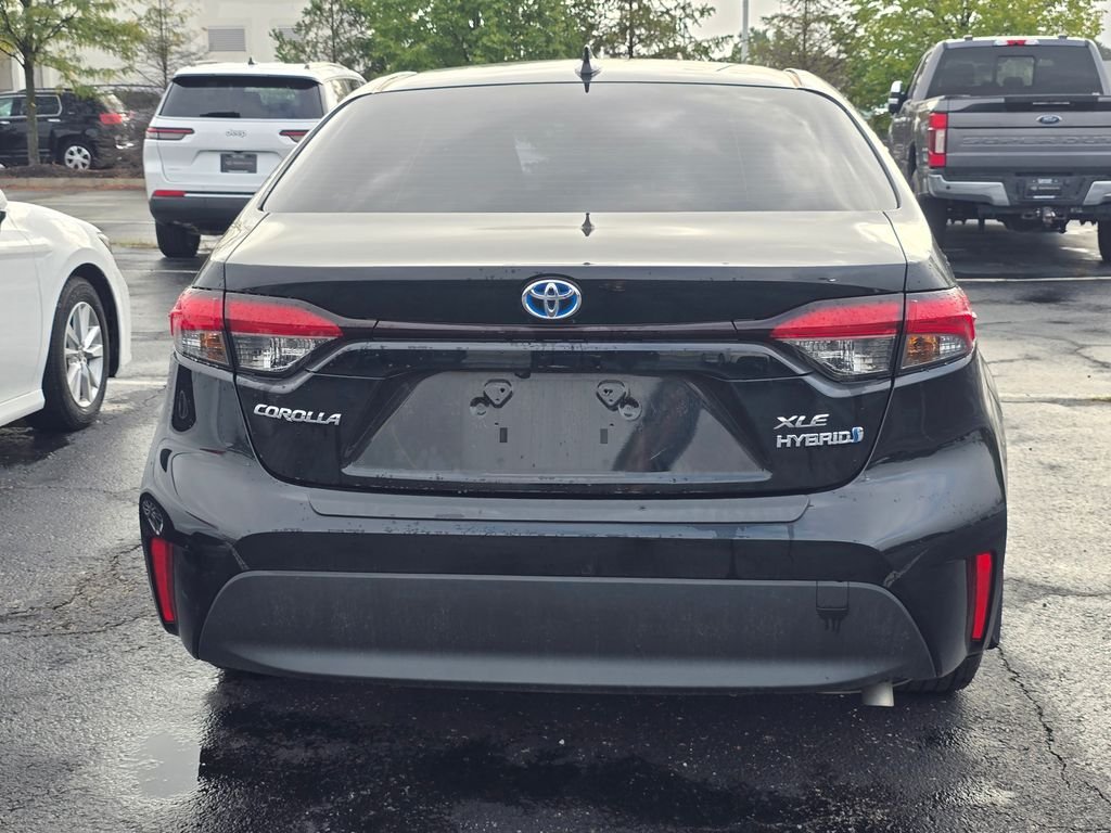 Used 2024 Black Toyota XLE image 7