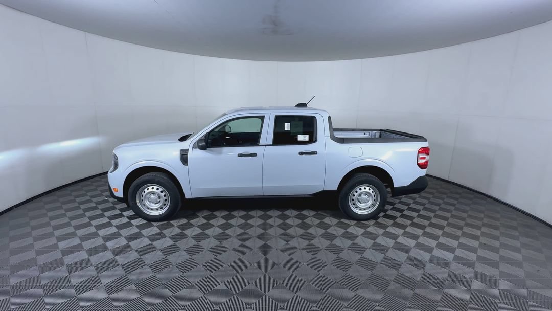 New 2026 Space White Metallic Ford XL image 5