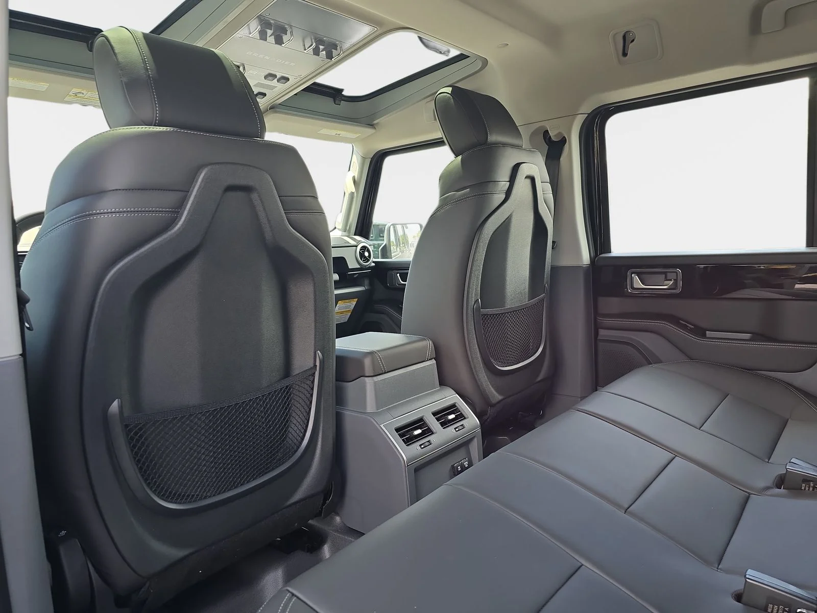 New 2026 Black INEOS Fieldmaster Edition image 10
