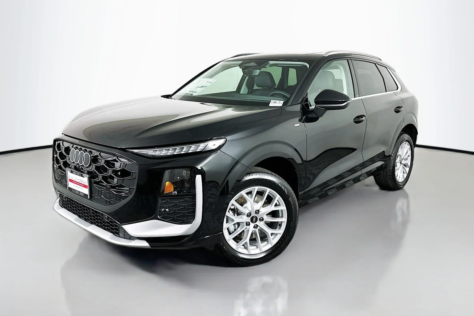 2026 Audi Q3 S line quattro's photo