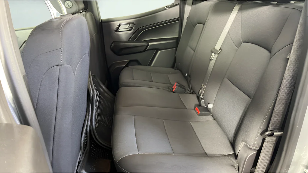 Used 2025 Gray Chevrolet Trail Boss image 18