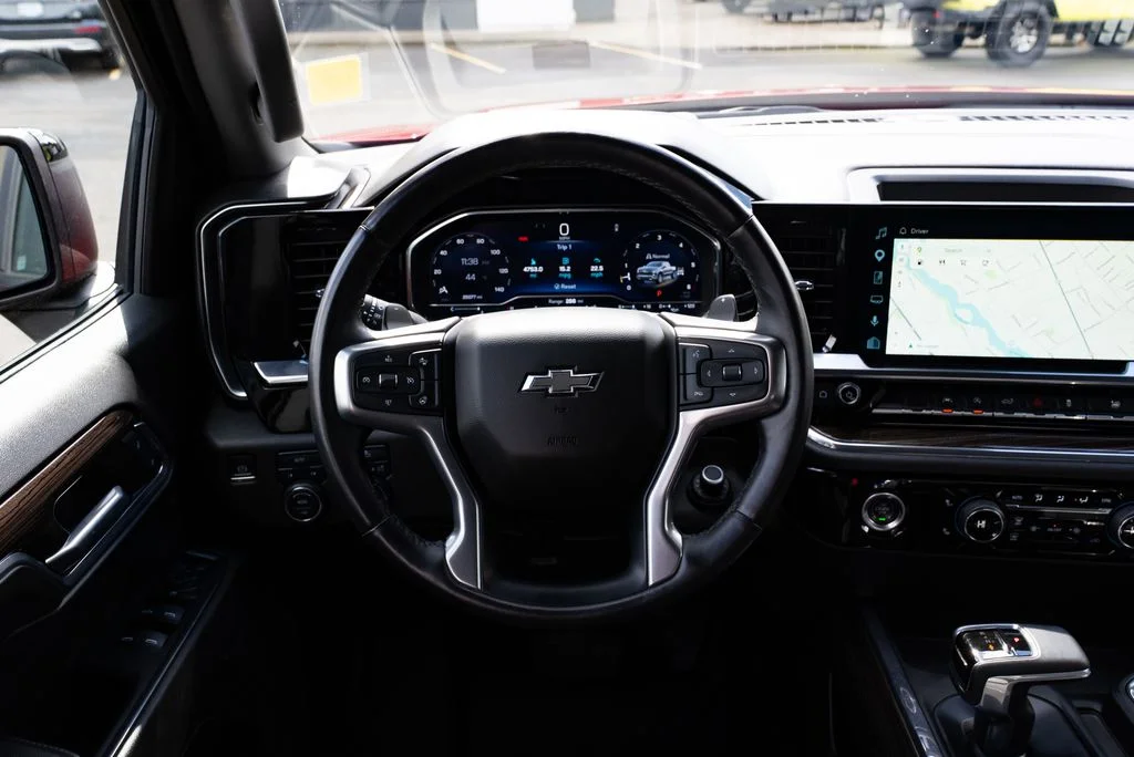 Used 2023 Red Chevrolet RST image 11