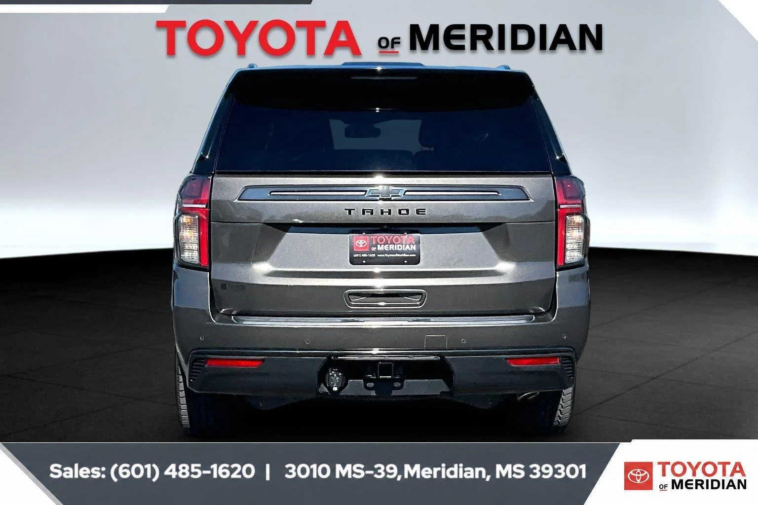 Used 2021 Graywood Metallic Chevrolet Z71 image 4