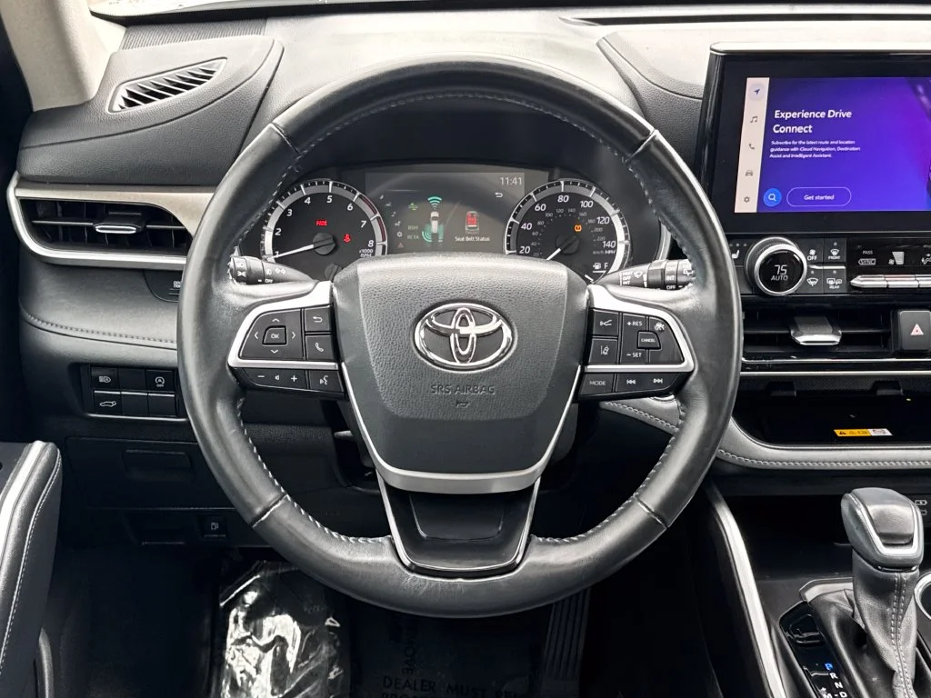 Used 2023 Beige Toyota XLE image 14