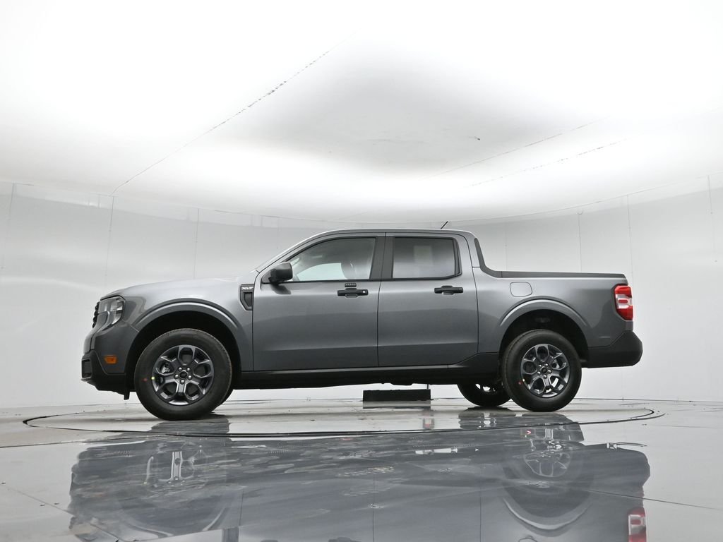 New 2026 Carbonized Gray Metallic Ford XLT image 49