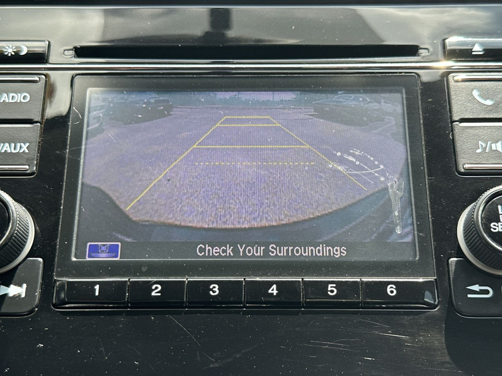 Used 2015  Honda LX image 40