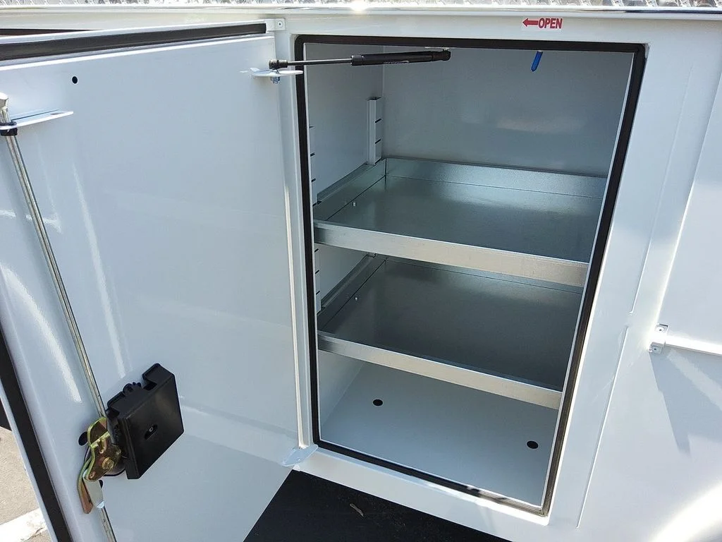 New 2025 Oxford White Ford XL image 16
