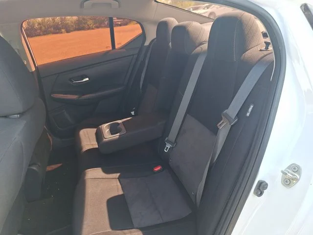 Used 2021 White Nissan SR image 14