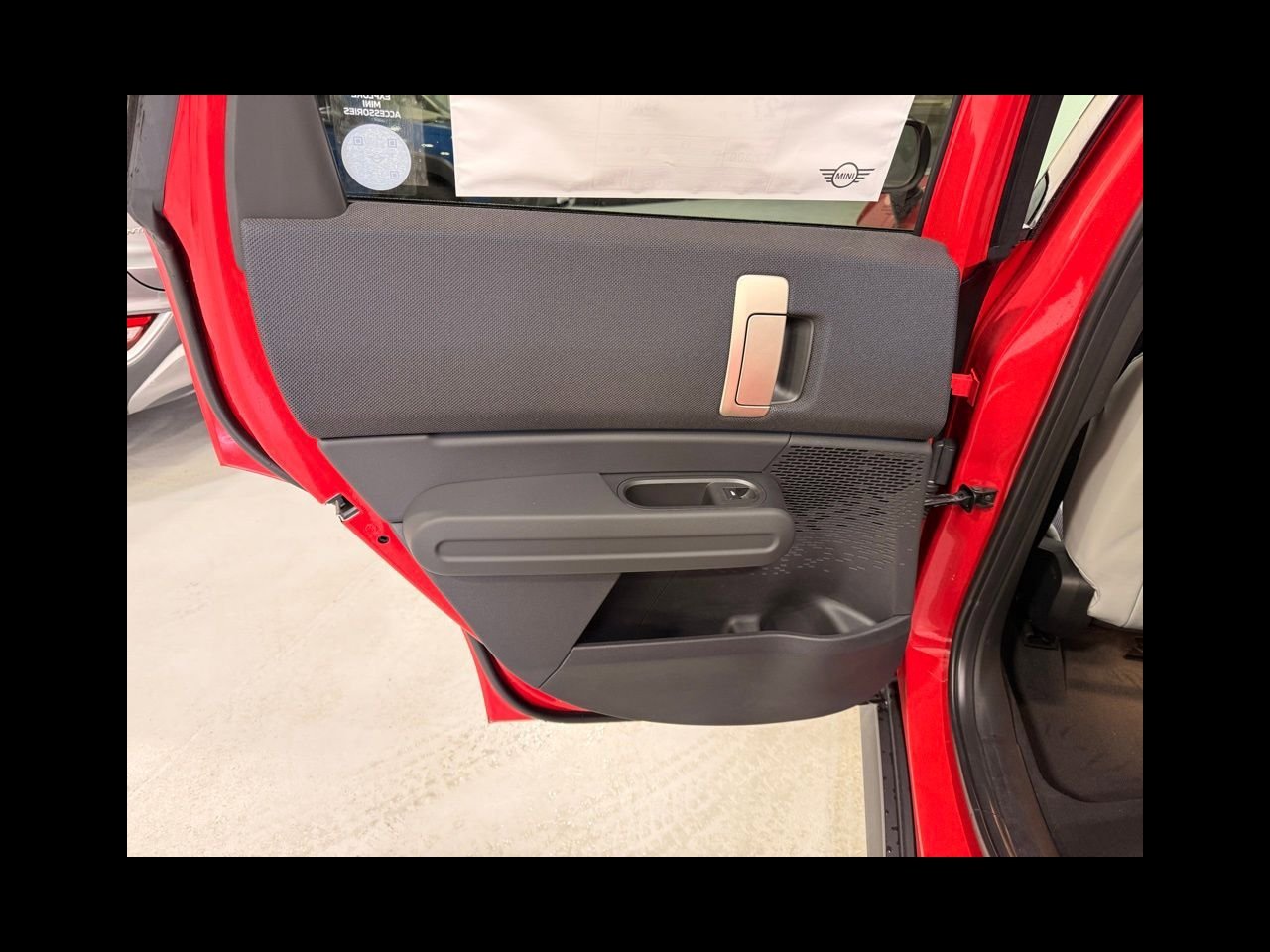 New 2026 Chili Red II MINI OXFORD EDITION image 19