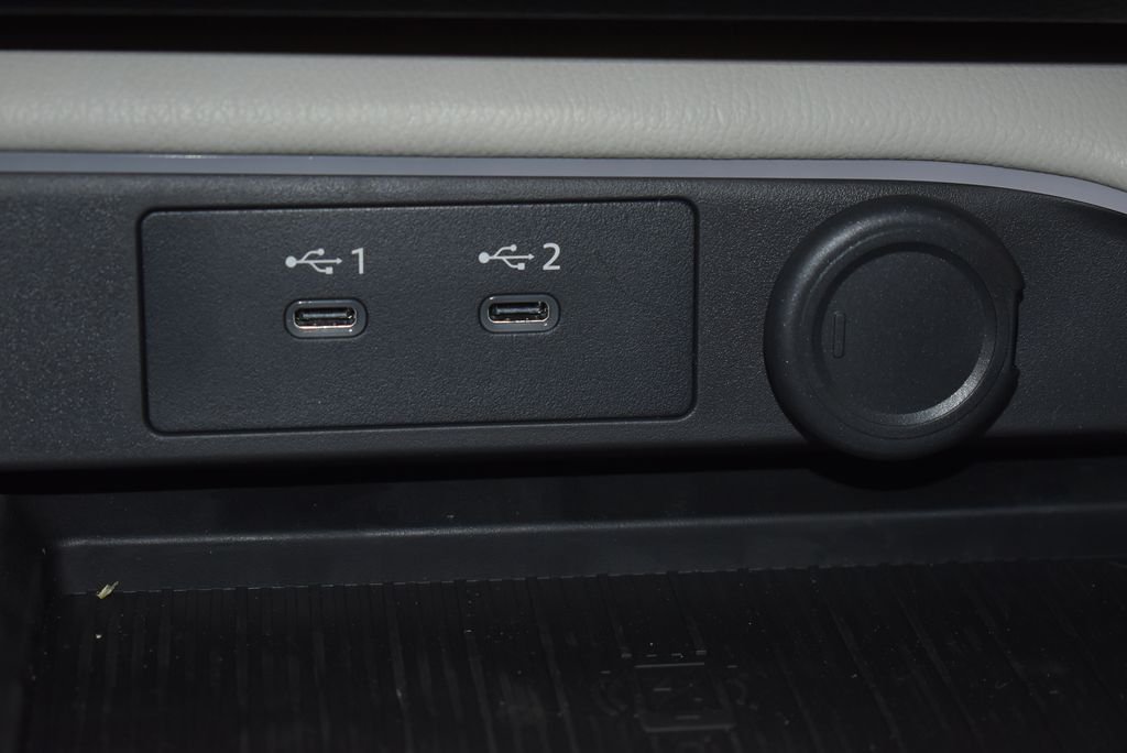 New 2026 Atlantic Gray Metallic Nissan SL image 26