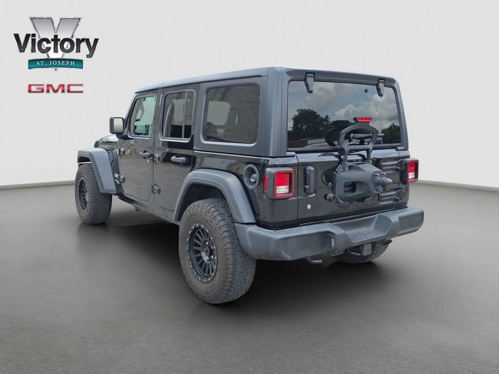 Used 2018 Black Jeep Sport S 4x4 image 15