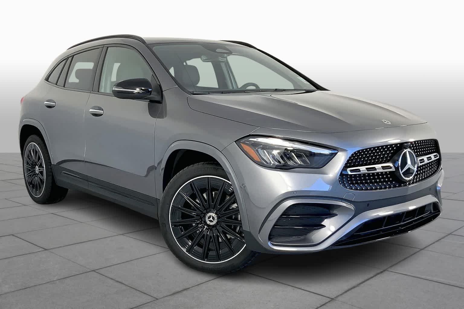 New 2025 Mountain Grey Metallic Mercedes-Benz GLA 250 image 2