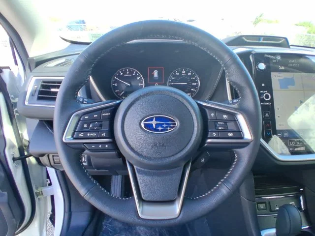 New 2026 CRYSTAL WHITE PEARL Subaru Limited 7-Passenger image 14