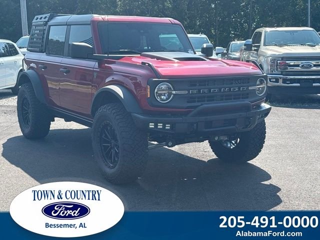 2025 Ford Bronco Base 4x4's photo