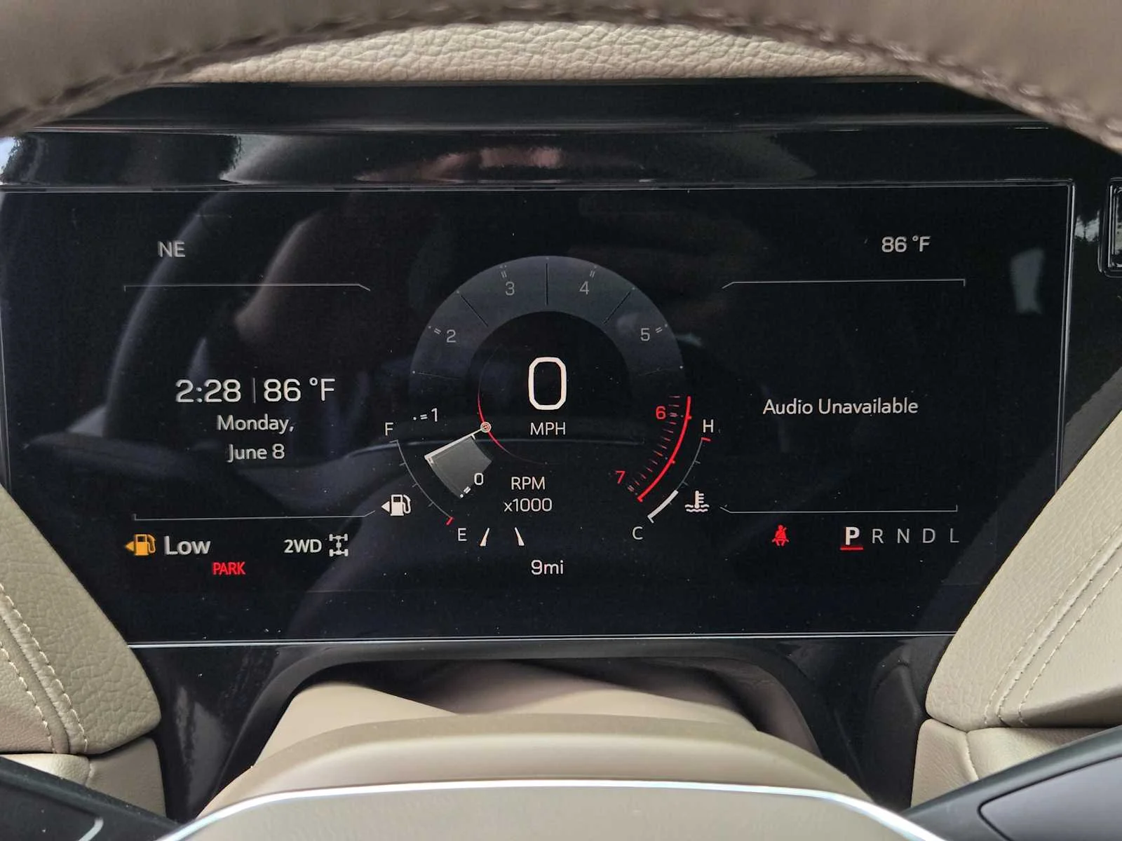 2026 GMC Yukon XL Denali - Photo 10
