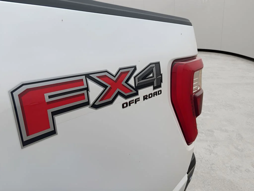 Used 2021 Oxford White Ford LARIAT image 14