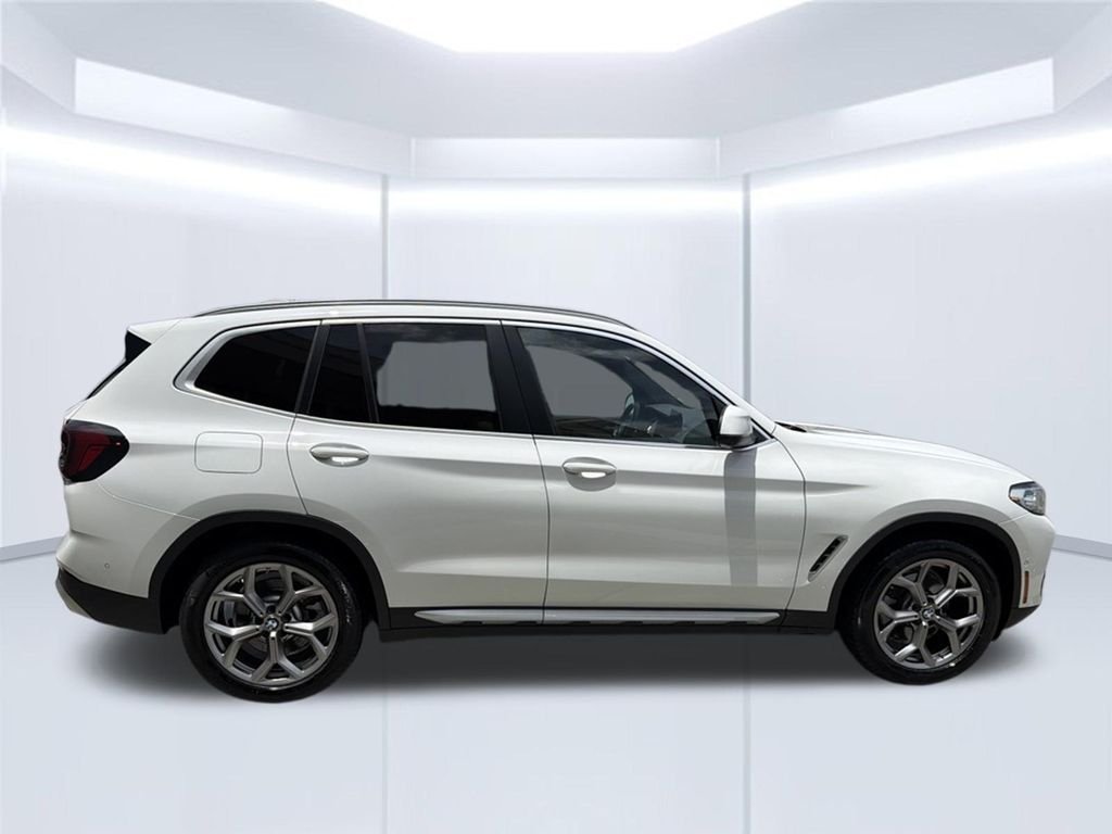 Used 2023 White BMW sDrive30i image 8